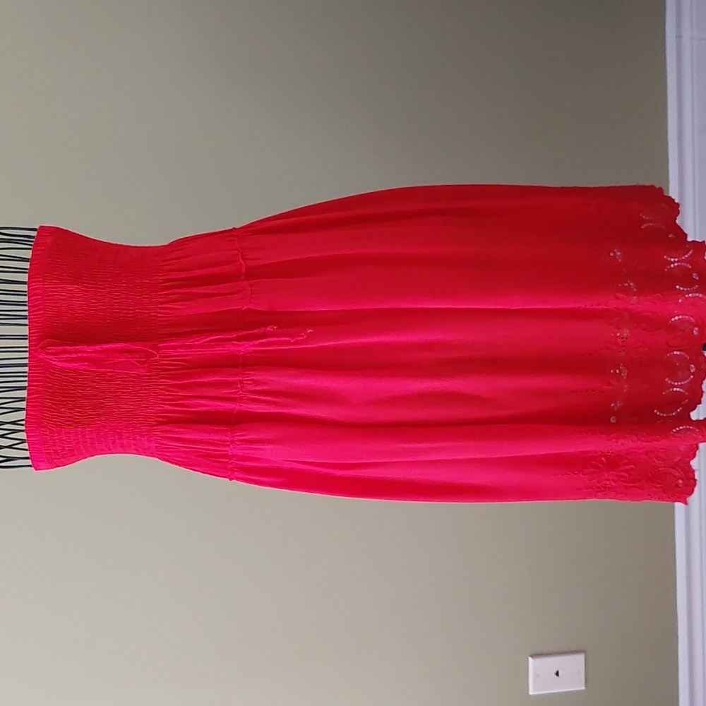 Beach dress, size M/L, red color